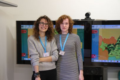 Promotion du Passe-Partout par les deux volontaires Valentina et Laetitia