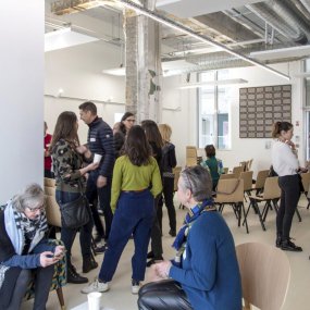 Entreprendre dans le pays voisin